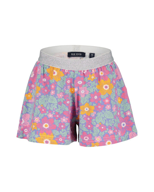girls T-shirt and shorts