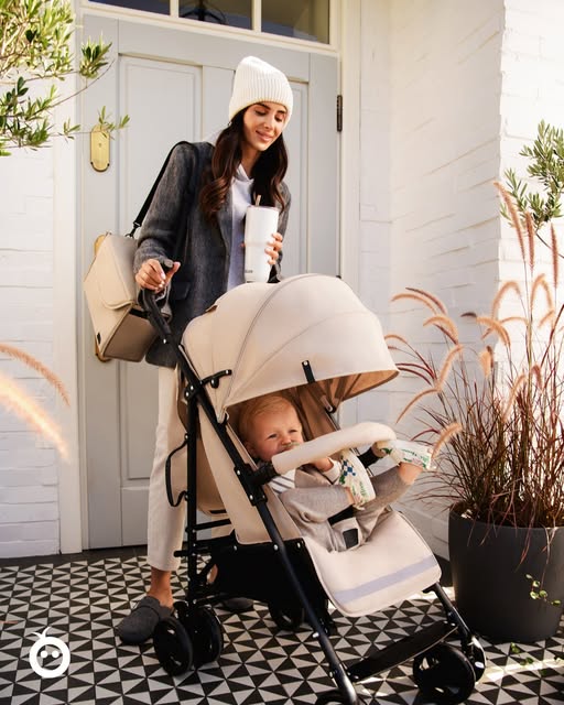 MoMi AKIRA stroller umbrella green