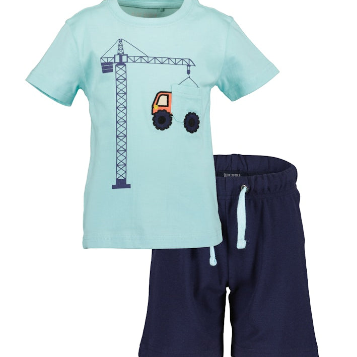 boys T-shirt and shorts