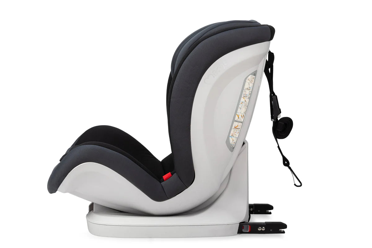 MoMi SAFETYLUX car seat black