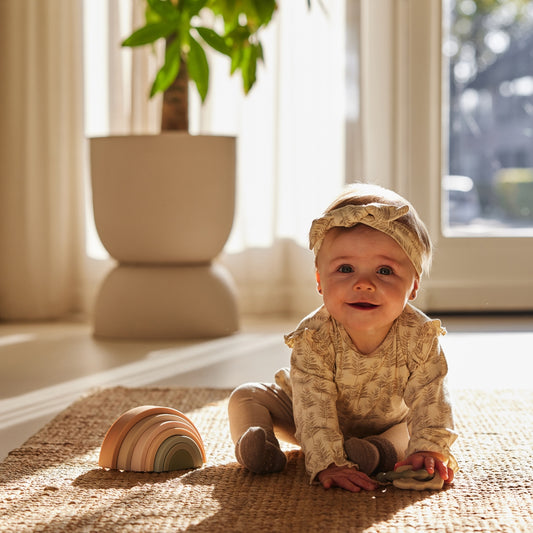 Dirkje Baby Girls Leaf Print Set with Headband - Off White