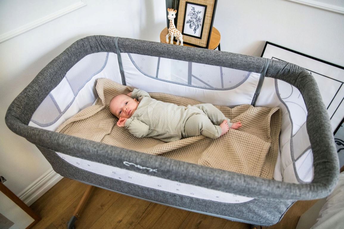 MoMI SMART BED baby crib 4in1 beige